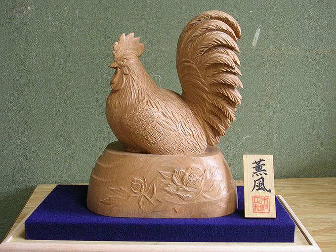 注文制作で作った井波彫刻　鶏
