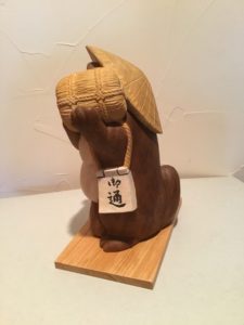 木彫りオーダーメイド注文制作　タヌキ